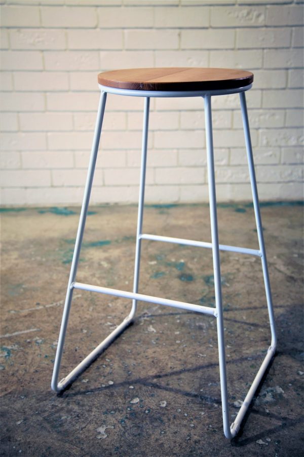WHITE WOODEN TOP STOOL 1_resized WHITE WOODEN TOP STOOL 1_resized