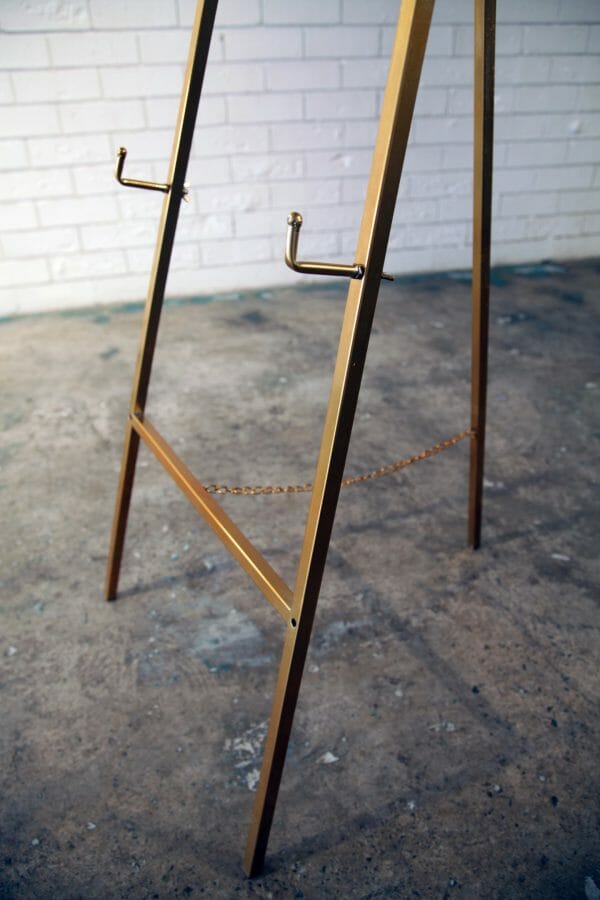 GOLD EASEL 02_resized GOLD EASEL 02_resized