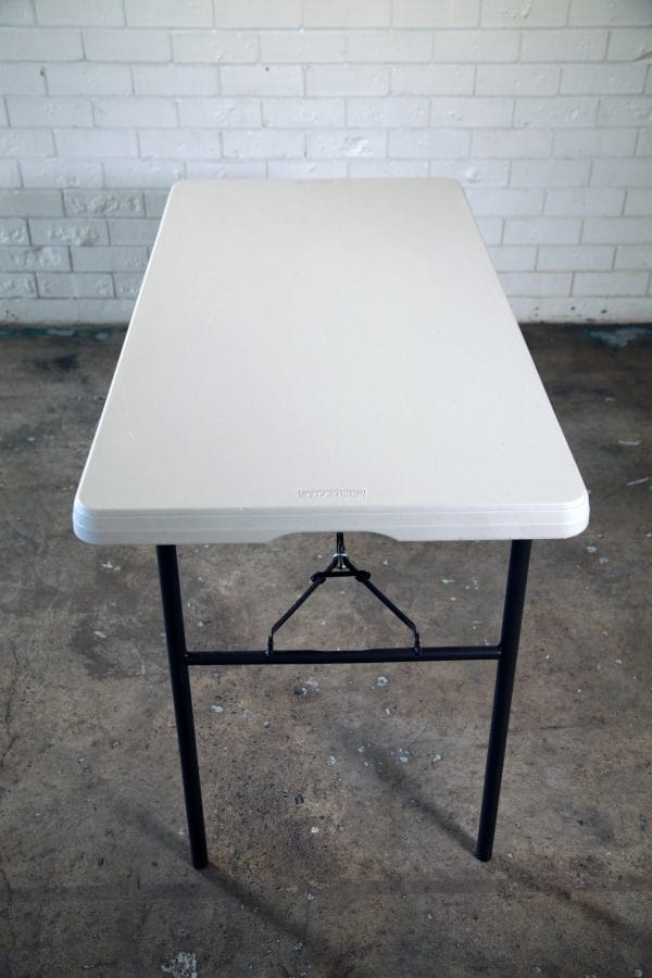 TRESTLE TABLE 02_resize TRESTLE TABLE 02_resize